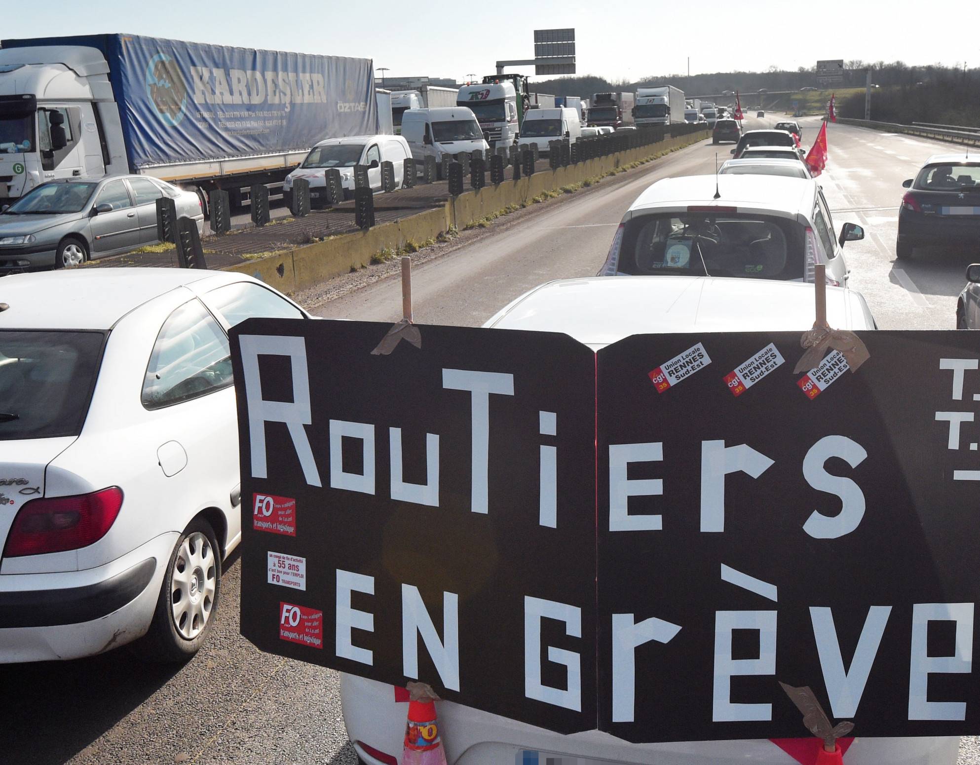 Les chauffeurs routiers en grève