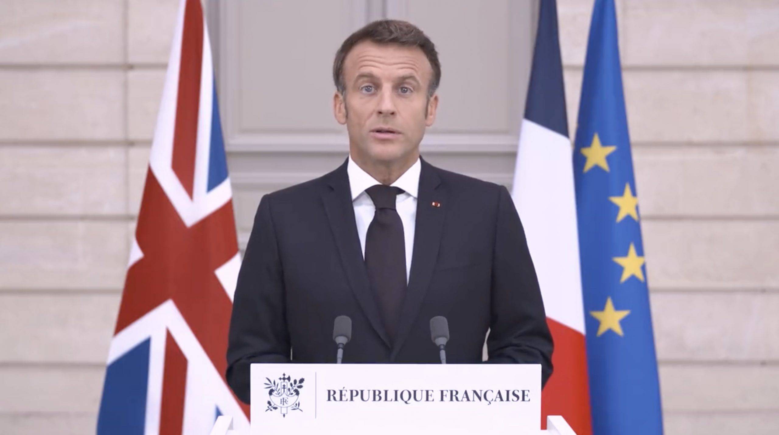 macronelizabeth