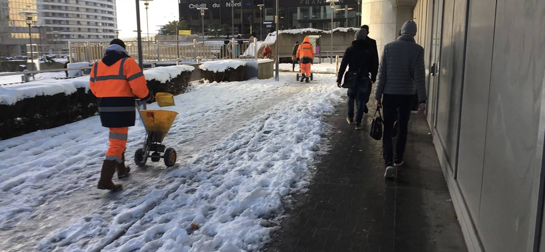 Sécurité en hiver à Paris La Défense