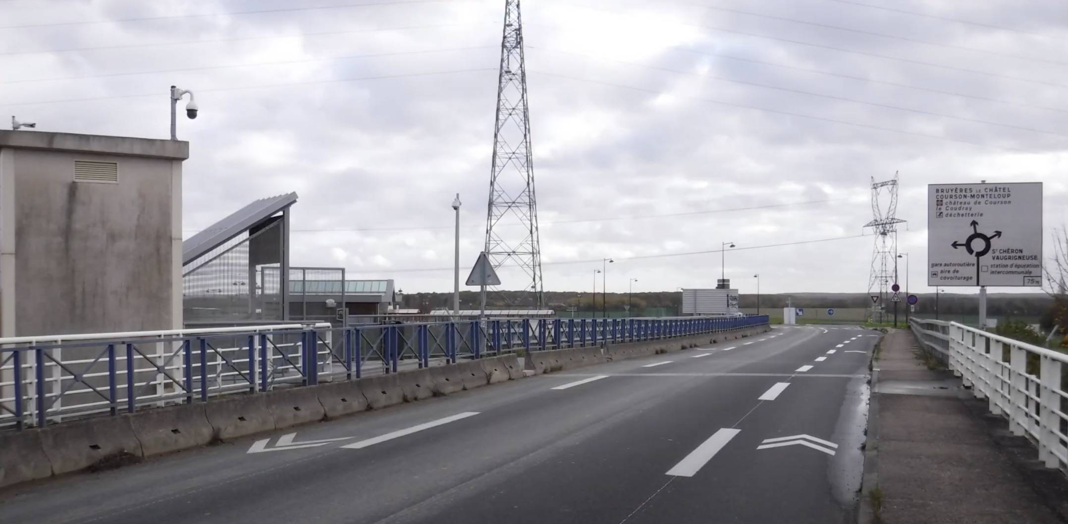 Briis-sous-Forges : le chaussidou du pont de la RD131