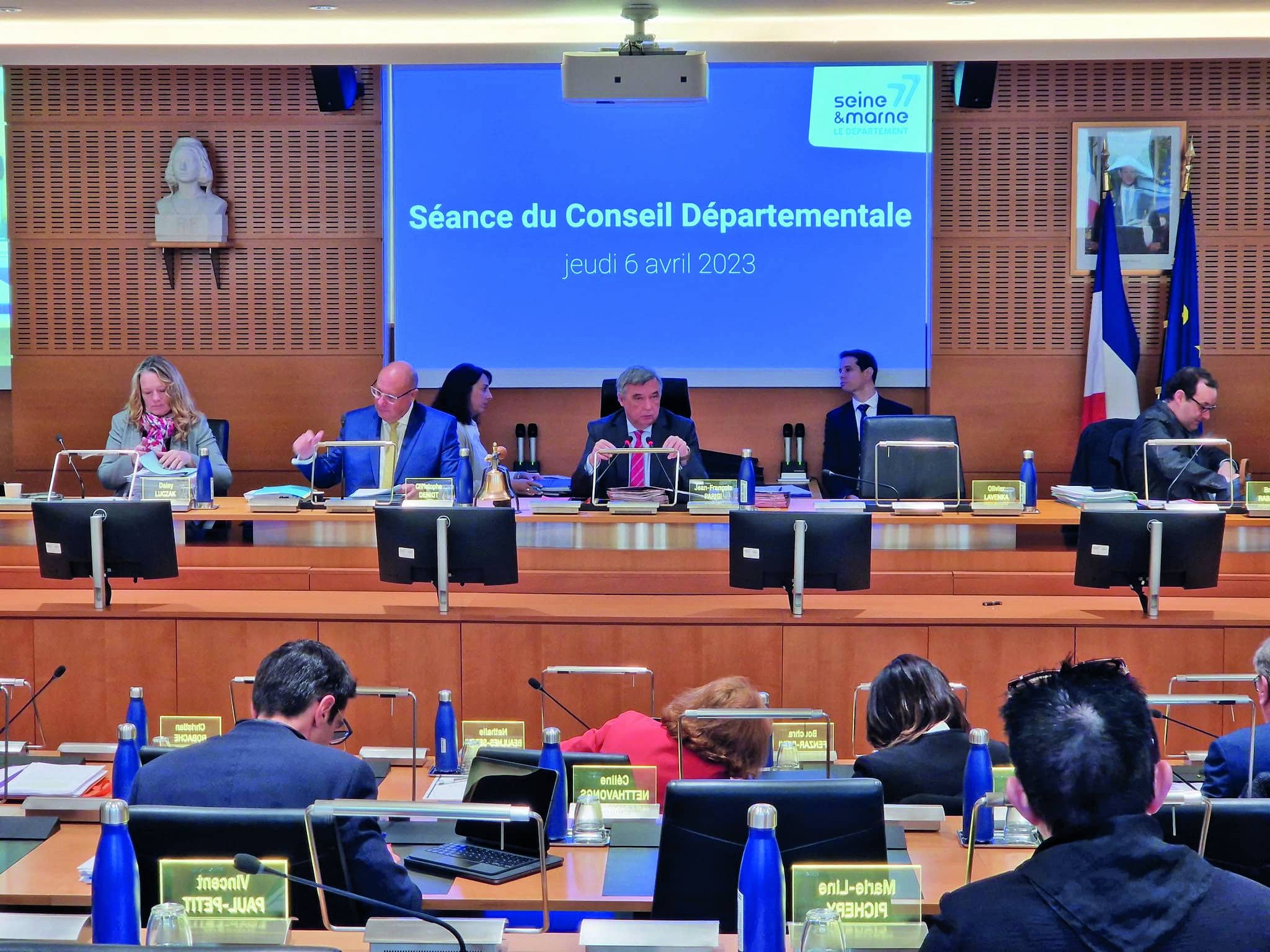 Département : vote du budget primitif