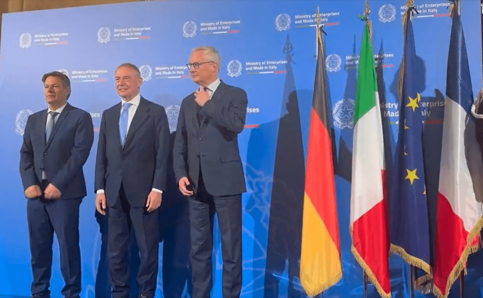 Intelligence artificielle : coopération entre l’Italie, l’Allemagne et la France