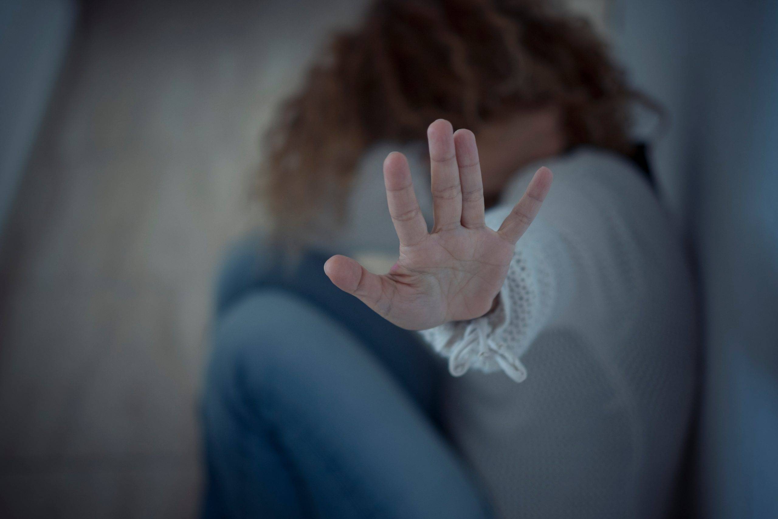 Lutte contre les violences faites aux femmes : les dispositifs dans les Yvelines