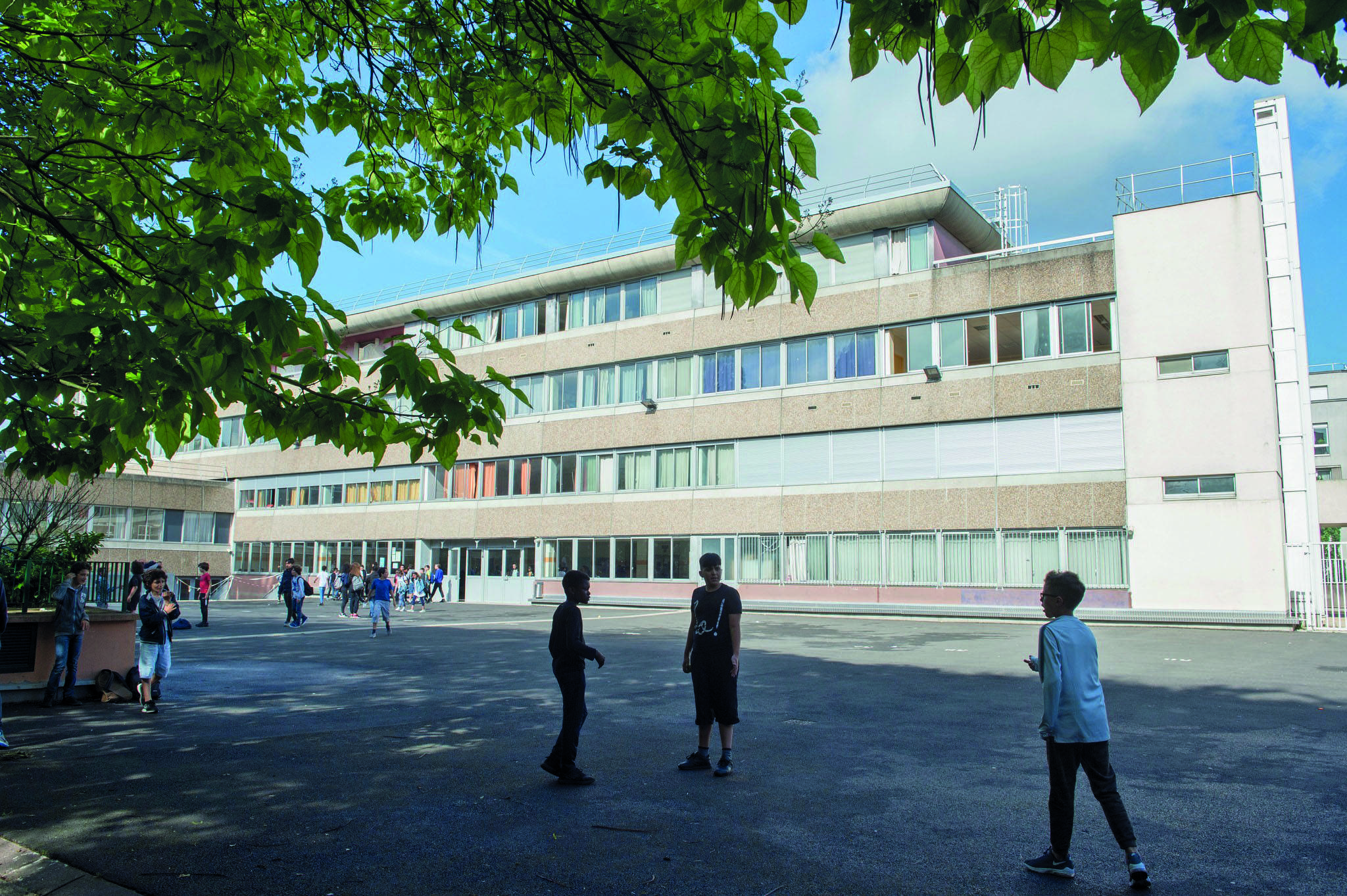 Façades du Collège Albert Cron – Le Kremlin-Bicêtre – June 7, 2018