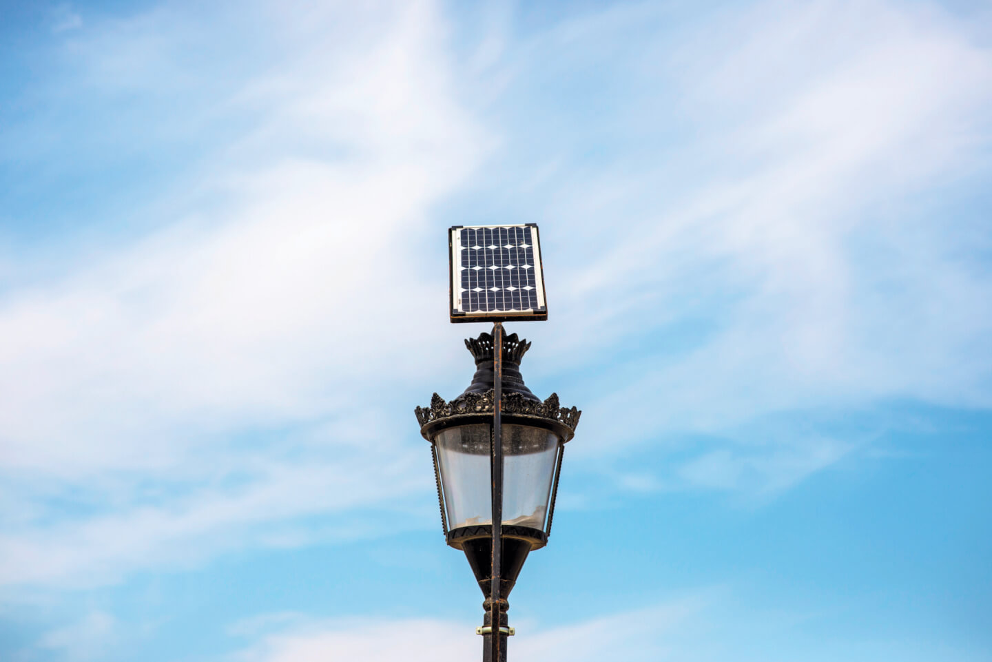 Solar,Panels,For,Collecting,Sun,Energy,On,Street,Candelabres