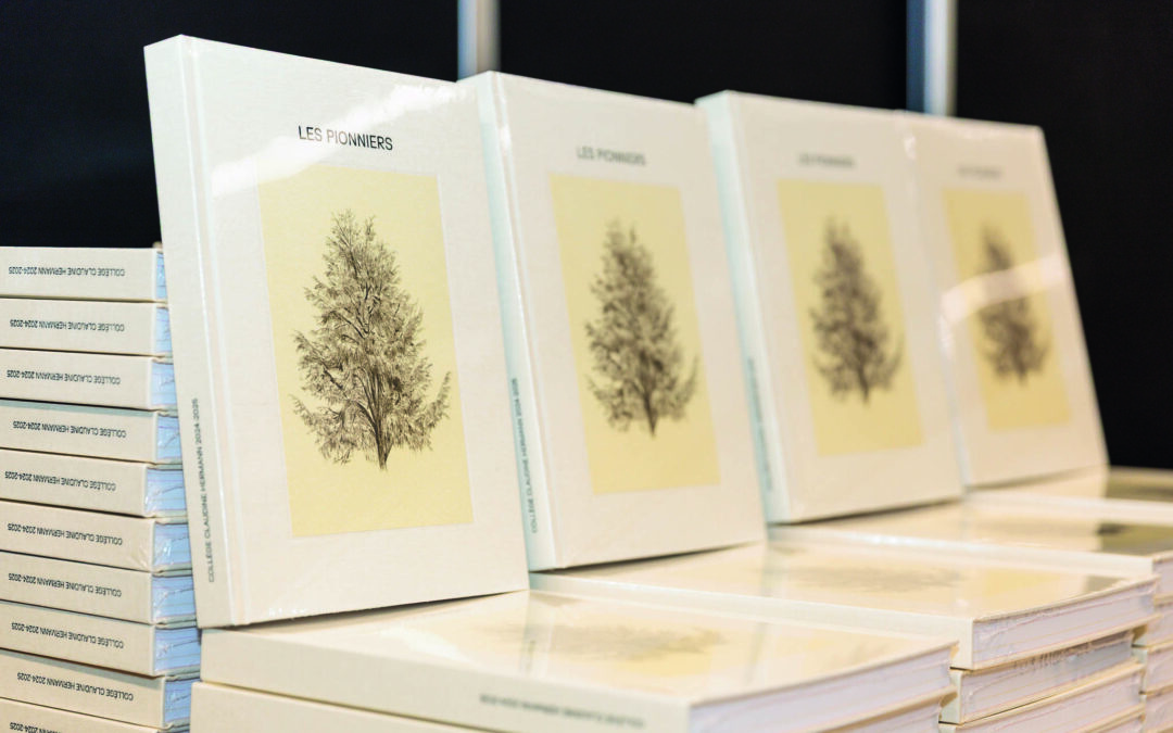 Massy : un livre d’art au collège Claudine Hermann