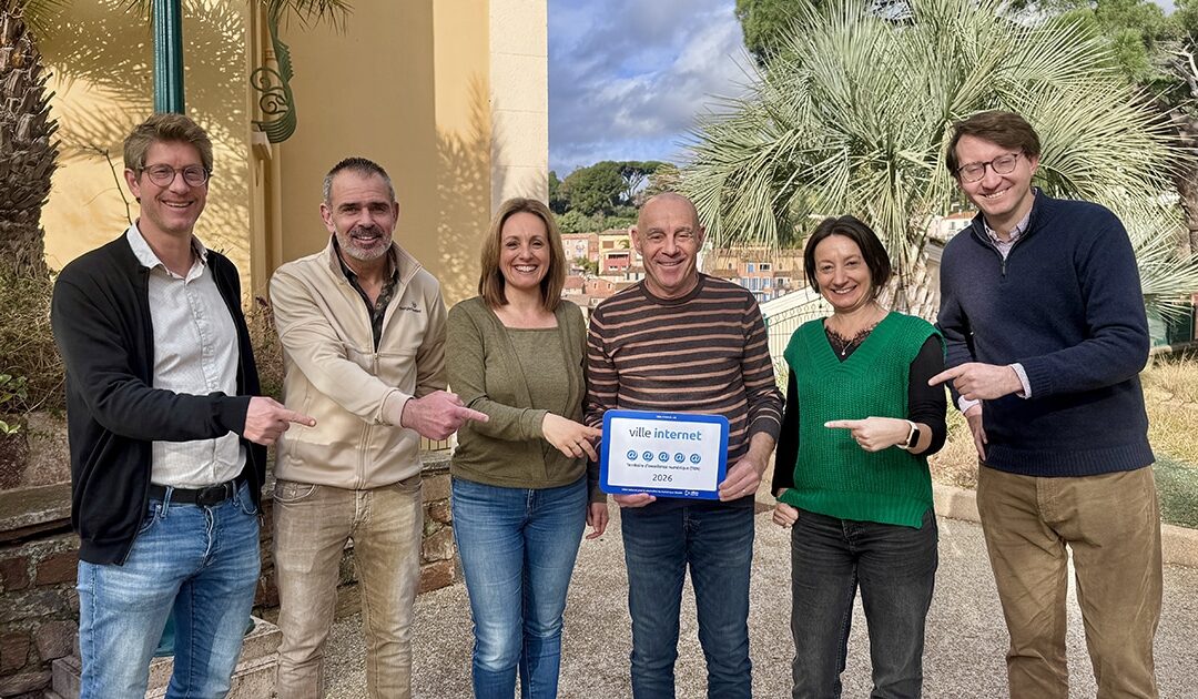 Bormes-les-Mimosas couronnée « Territoire d’excellence numérique » 2026