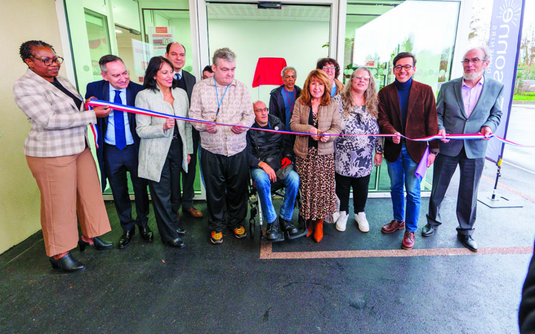 Ballancourt-sur-Essonne : inauguration du Jaspe rouge