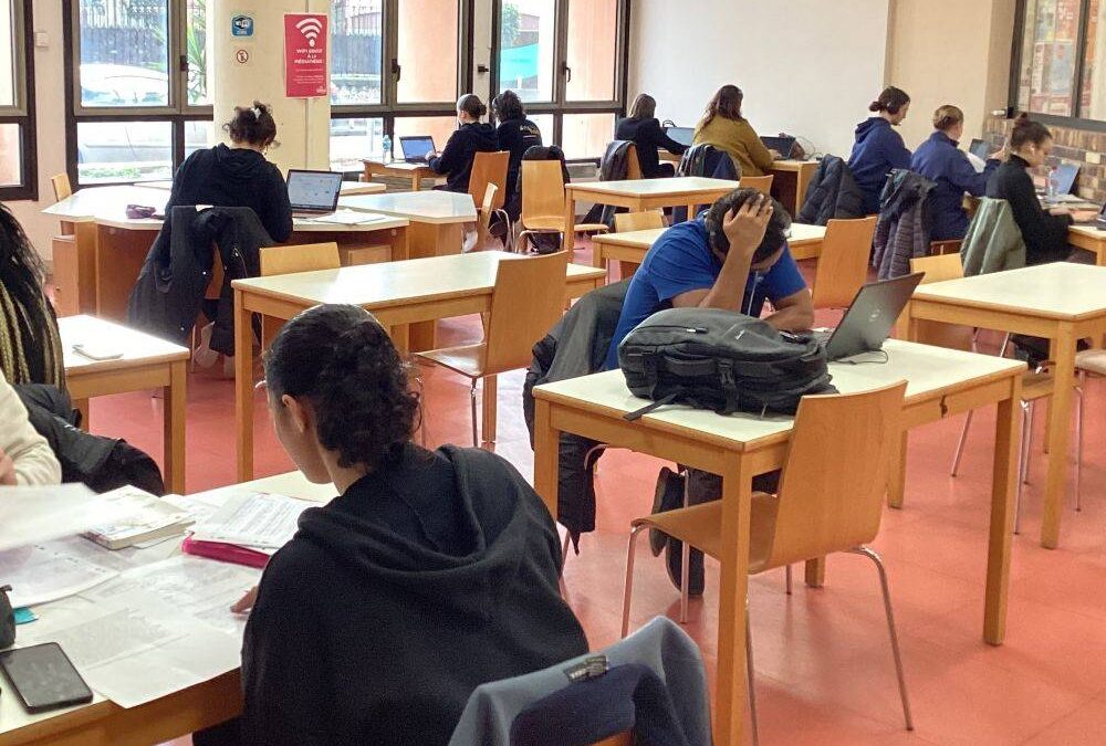 « Action Révisions ! » dans les médiathèques de Val Parisis