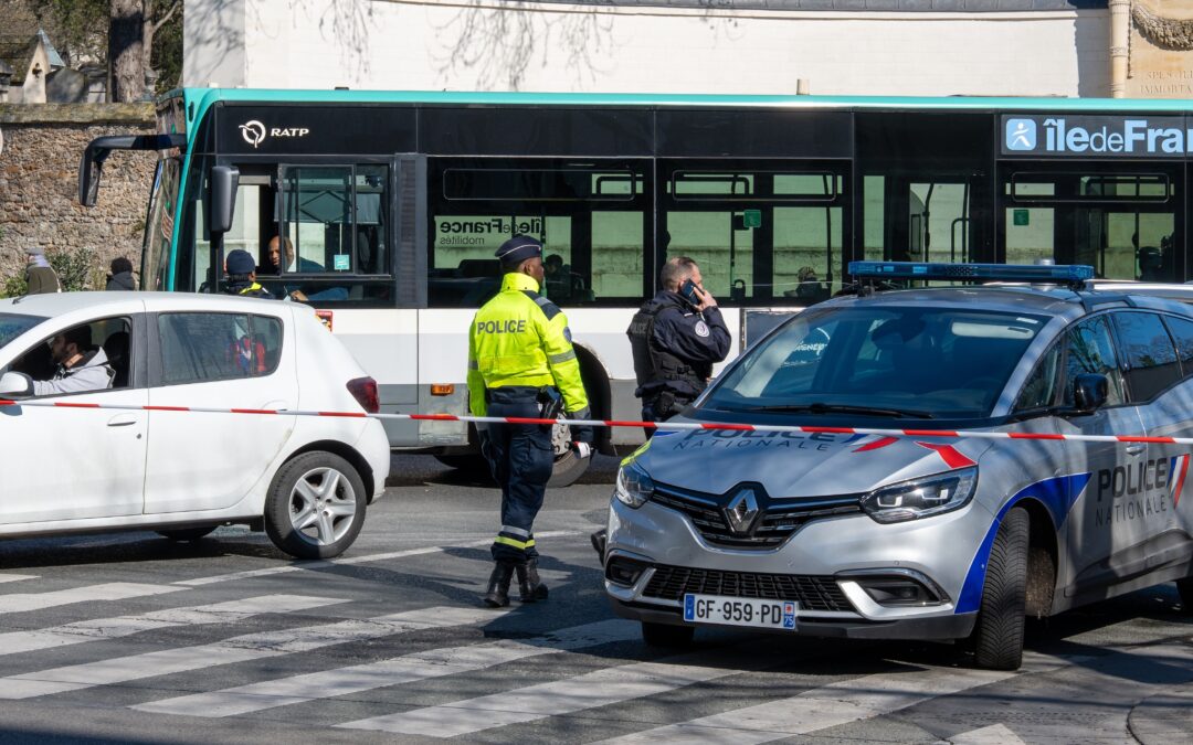 Fusillade mortelle aux Moulins : trois suspects mis en examen après le drame qui a bouleversé Nice