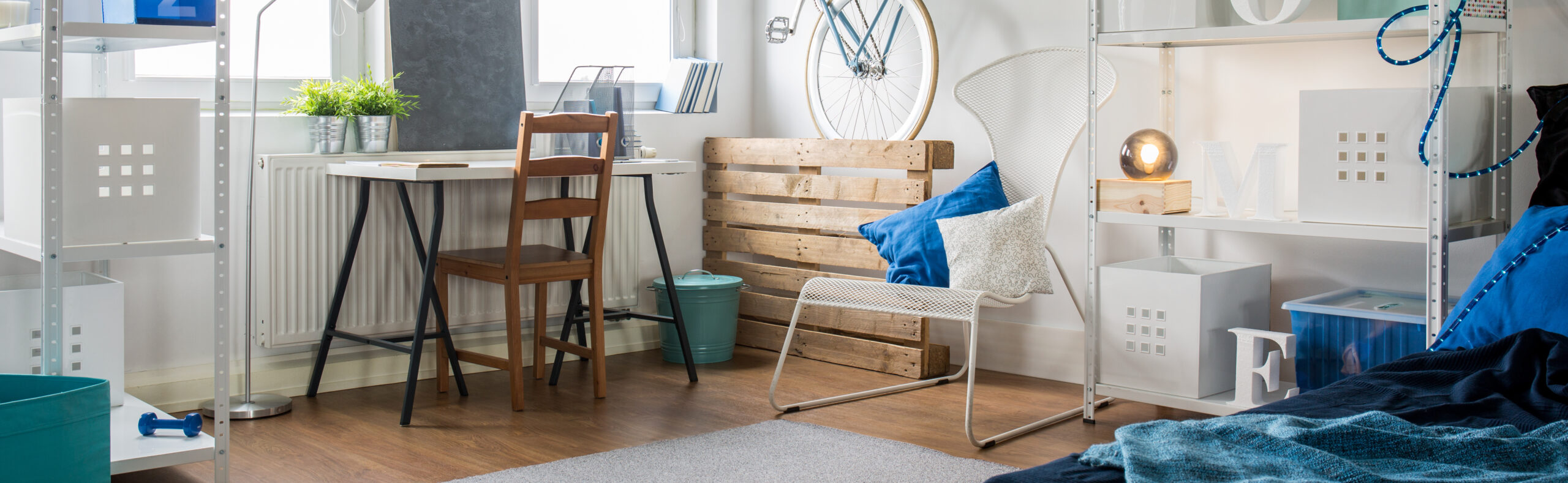 Interior,Of,Contemporary,Studio,Apartment,For,Student Studio meuble pour jeunes salaries et etudiants
