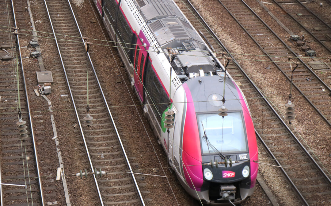 La ligne H perturbée en août