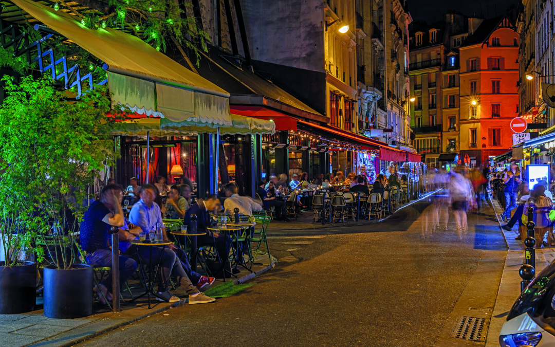 Été : les terrasses ferment plus tôt fin août